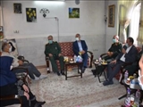 گزارش تصویری دیدار مسئولان با خانواده اولین شهیده سلامت در شهرستان پاکدشت