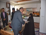 برنامه دیدار فرماندار با سه خانواده شهید در شهر پاکدشت برگزار شد