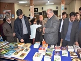 فرماندار پاکدشت از نمایشگاه کتاب شهرستان بازدید کرد